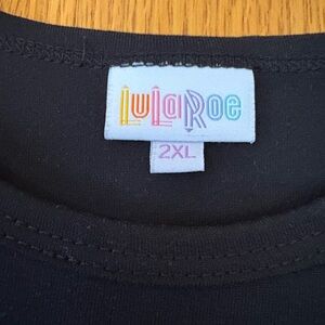 LuLaRoe Classic Black Tee 2XL